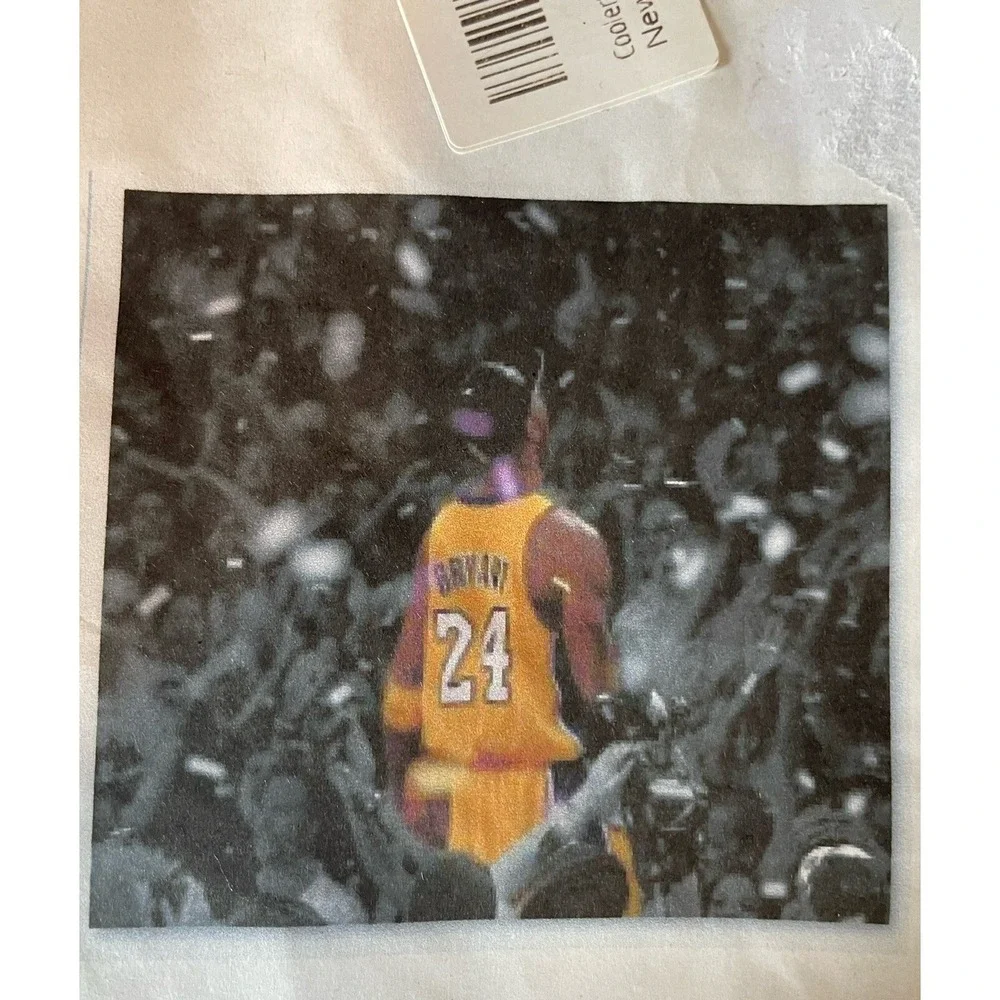 Kobe Bryant Wall Tapestry Nylon 60x51 Inches with Wall Hanging  Kit NBA Shaq TNT